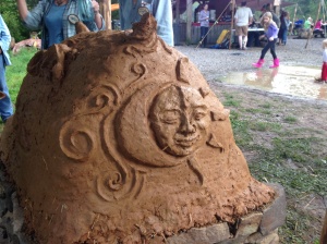Lovely designs on cob oven